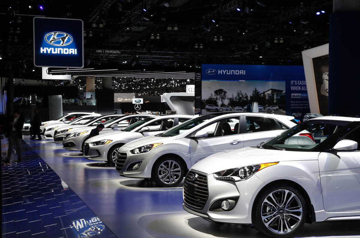 2016 LA motor show - live blog and gallery