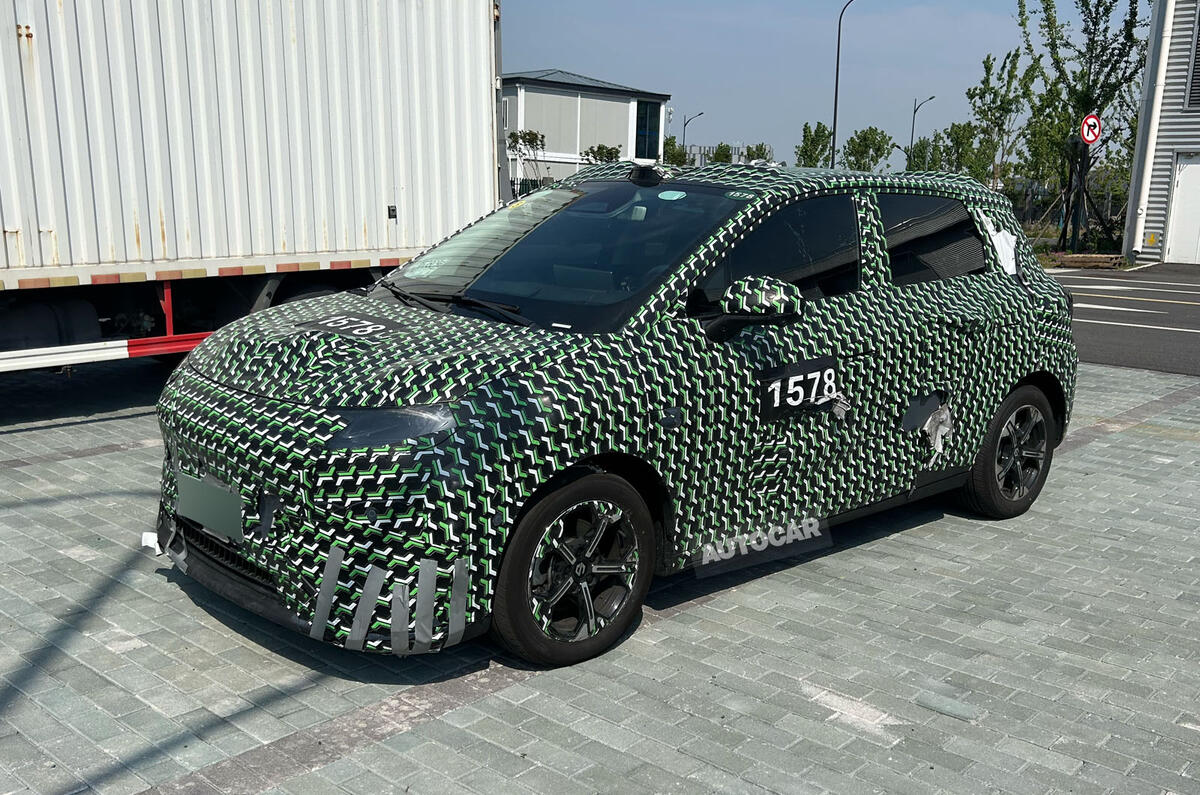 Leapmotor B03 camo 1