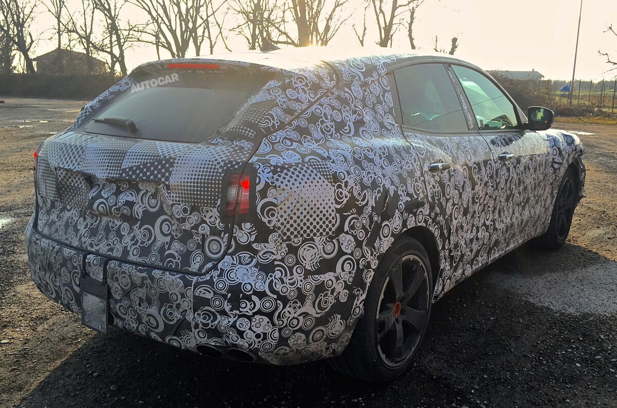 Maserati Levante spy shots