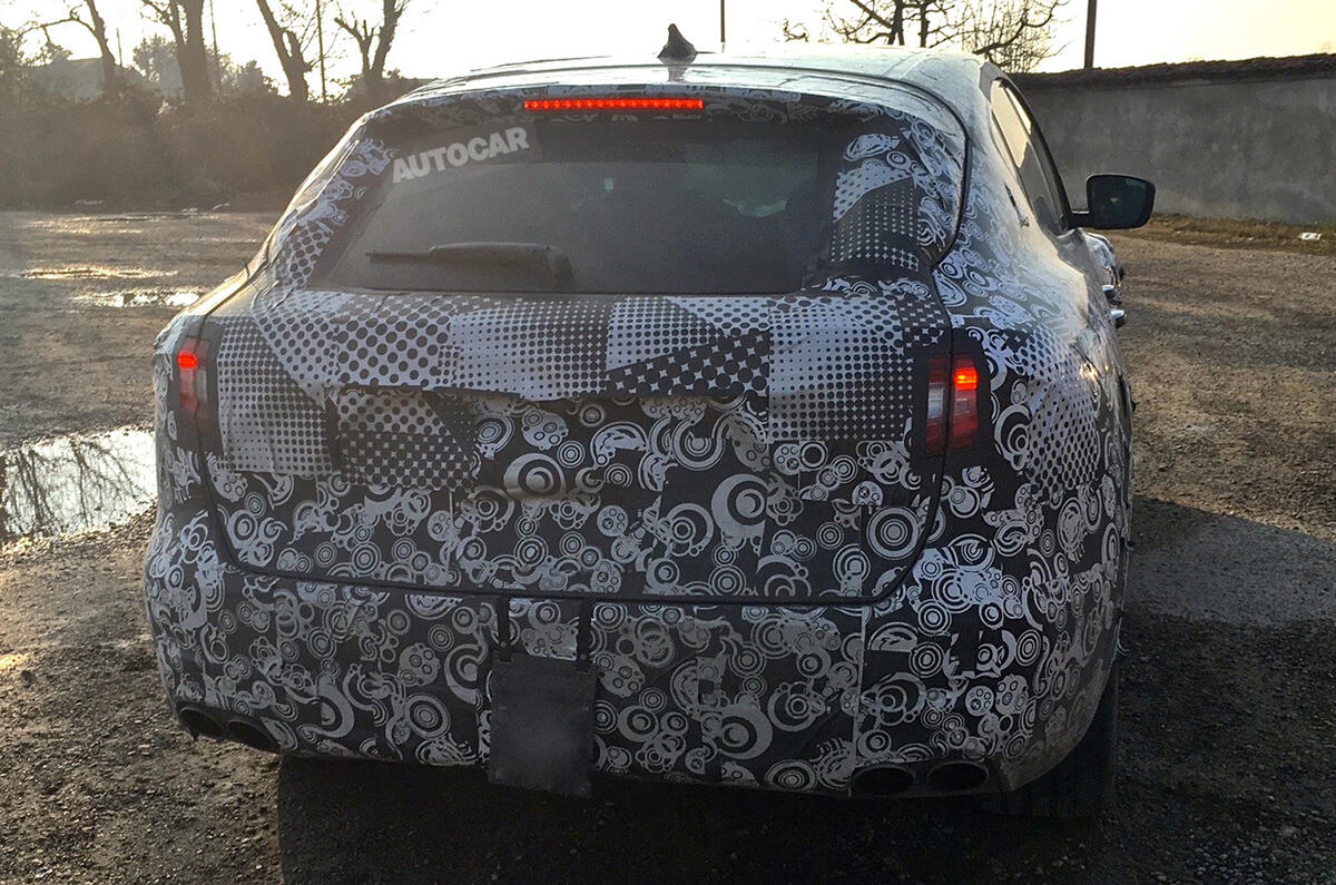 Maserati Levante spy shots