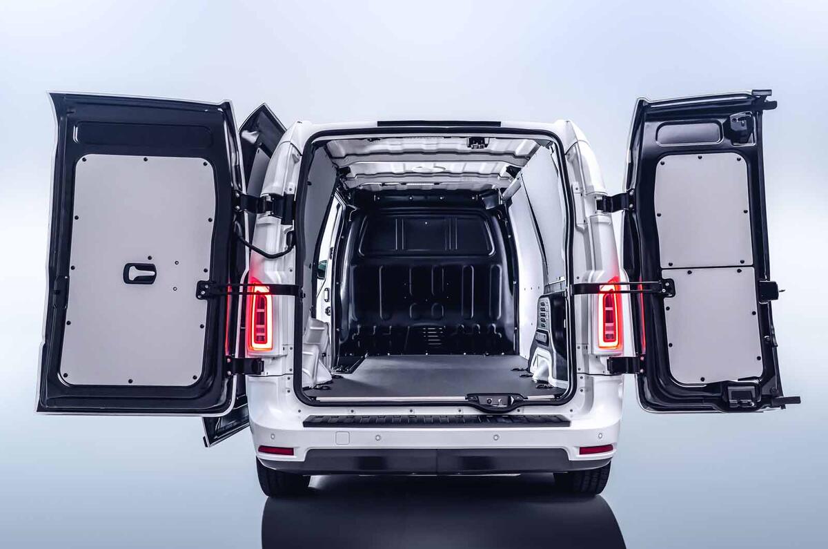 LEVC VN5 back doors LEVC VN5 back doors