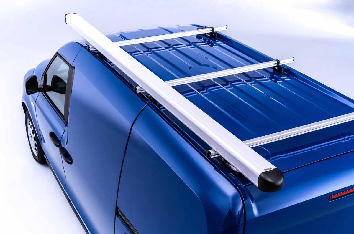 LEVC VN5 roof LEVC VN5 roof