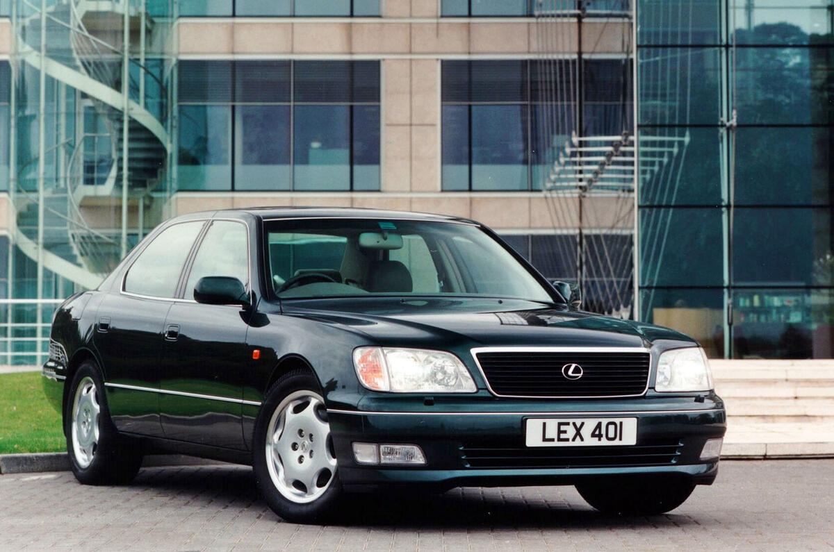 Lexus LS400