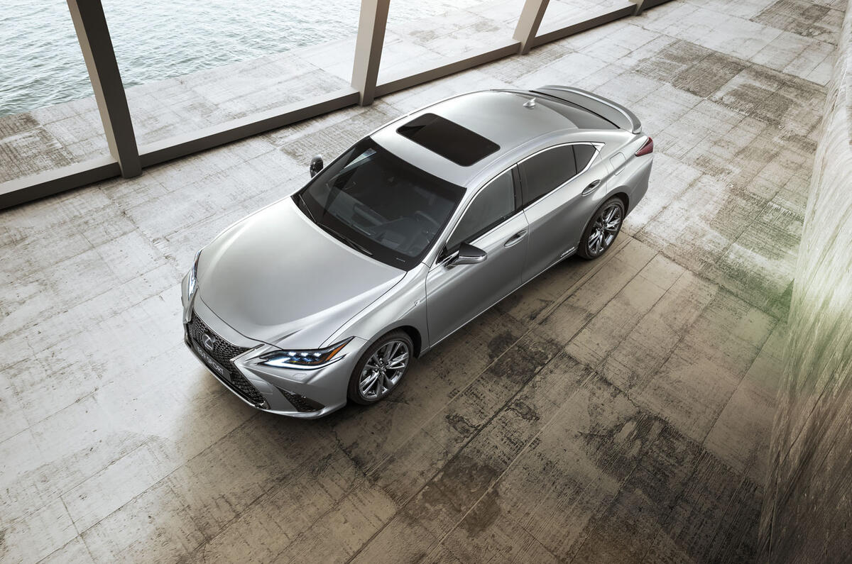 Lexus ES revealed as driver-focused GS replacement