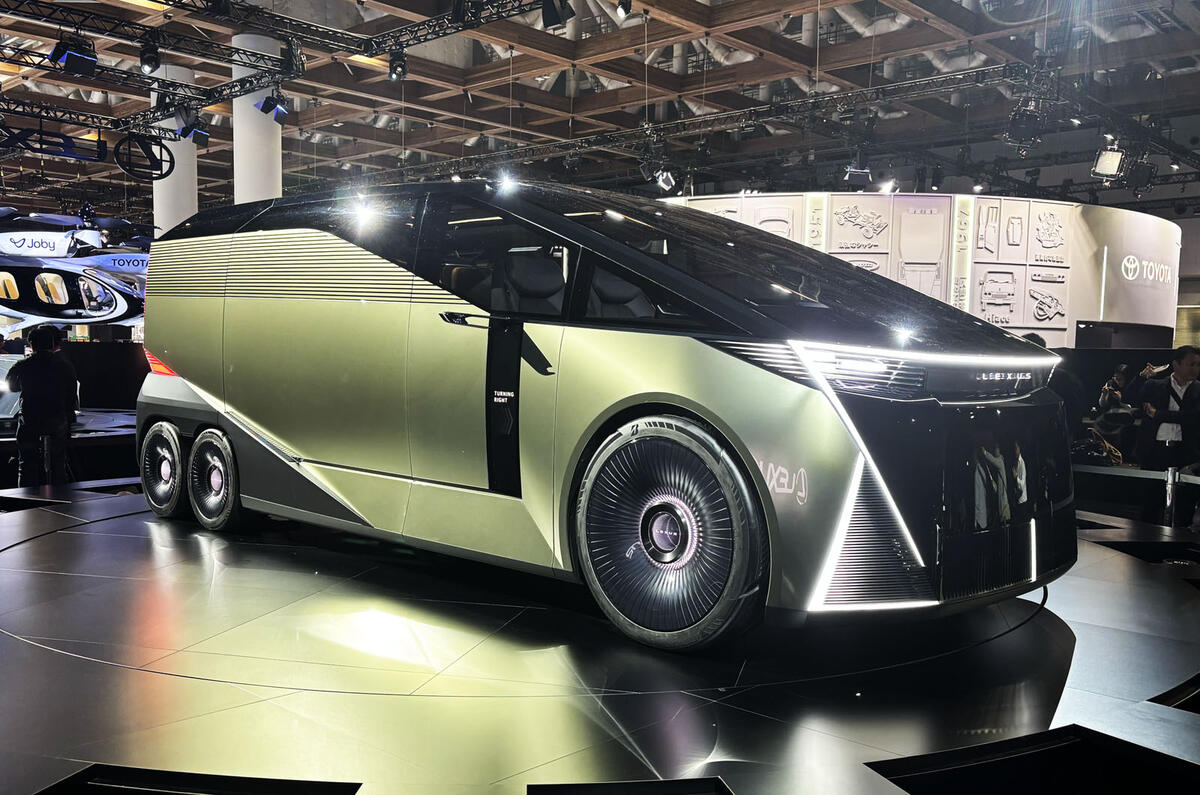 Lexus LS concept front 3 4  Lexus LS concept front 3 4