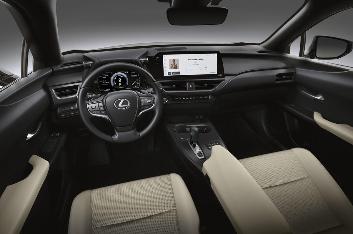 Lexus ux300e interior 2