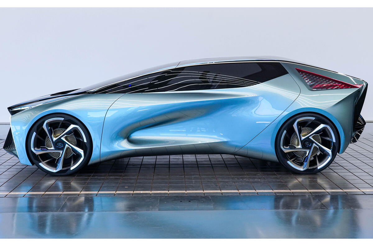 Lexus LF-30 concept - studio side