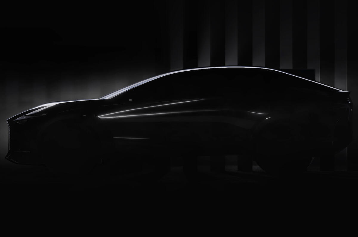 Lexusteaser 01