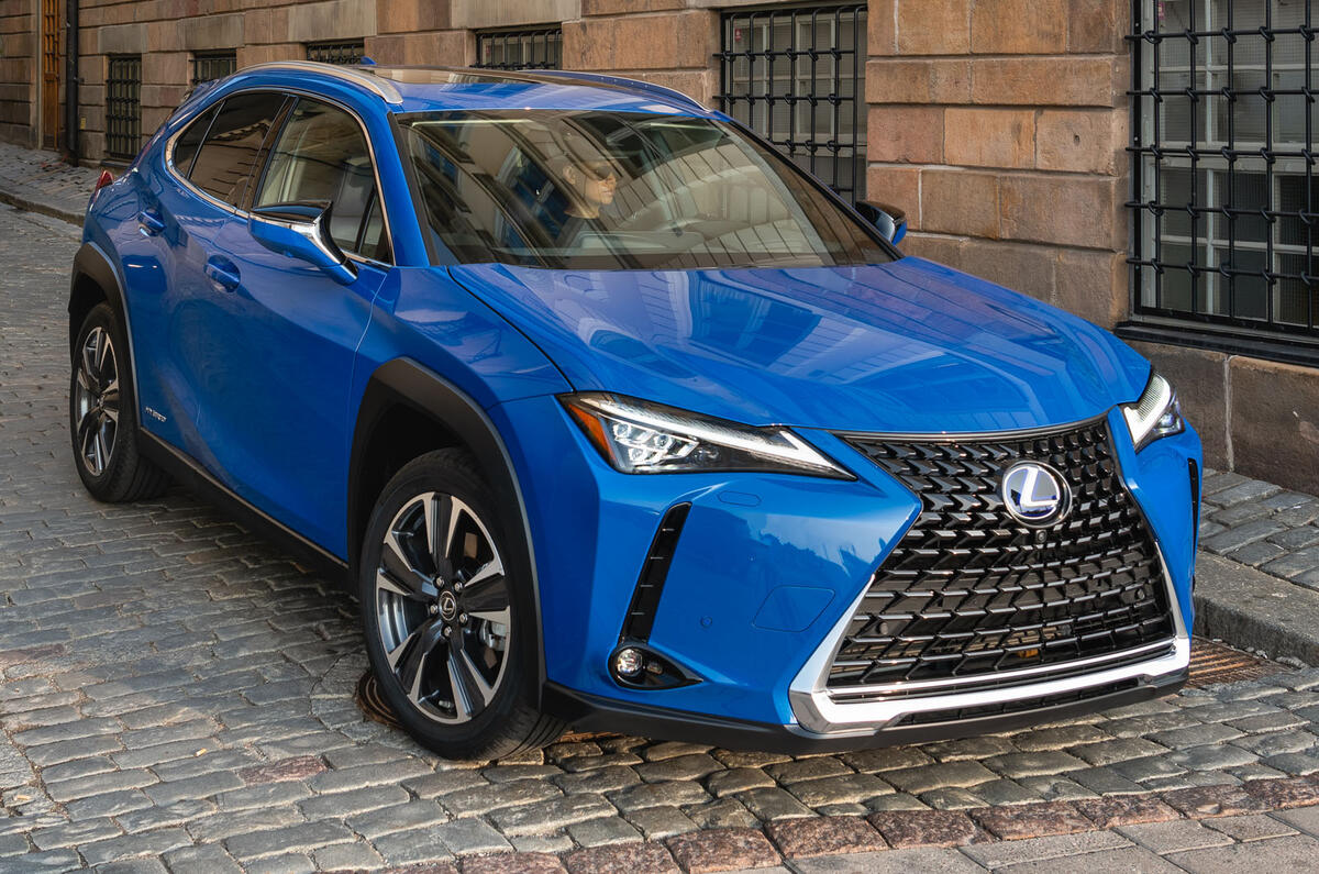 Lexus UX