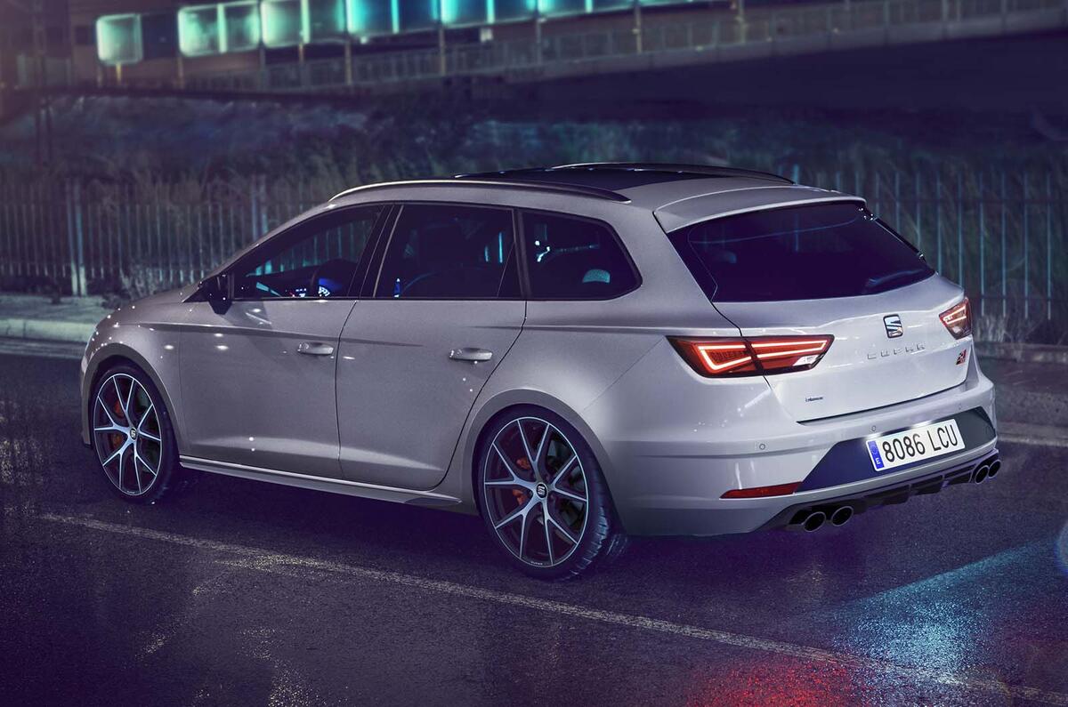 Leon ST Cupra Carbon Edition