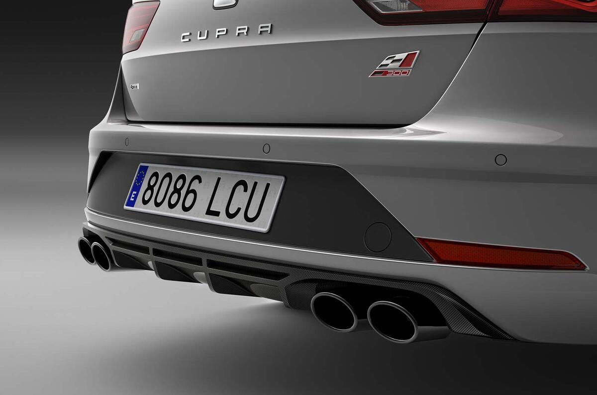 Leon ST Cupra Carbon Edition