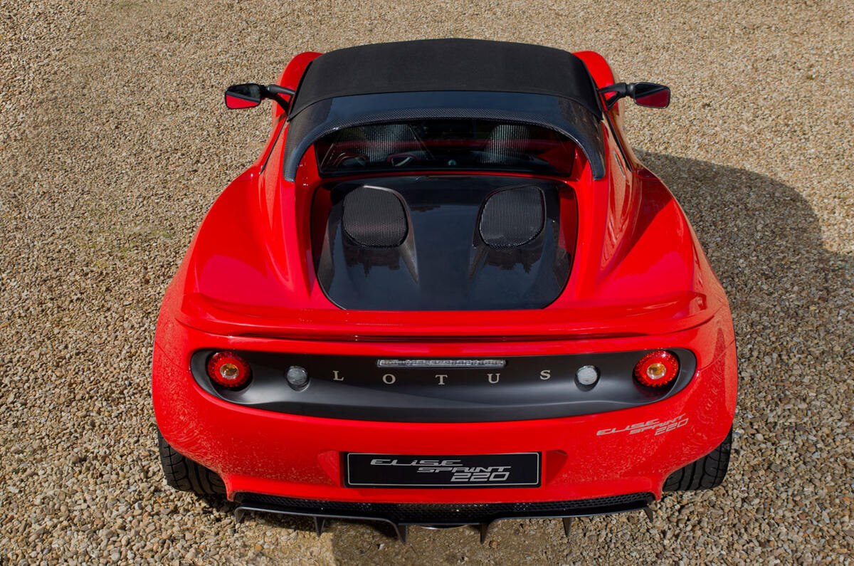 https://images.cdn.autocar.co.uk/sites/autocar.co.uk/files/styles/gallery_slide/public/images/car-reviews/first-drives/legacy/lotus-elise-sprint-220-rear-med-res-8-1.jpg?itok=5r110isx