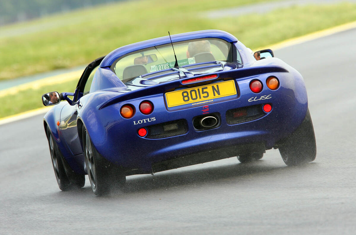 Lotus Elise S1 used buying guide