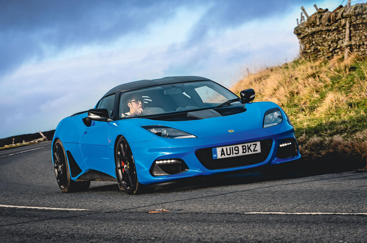Lotus Evora GT410
