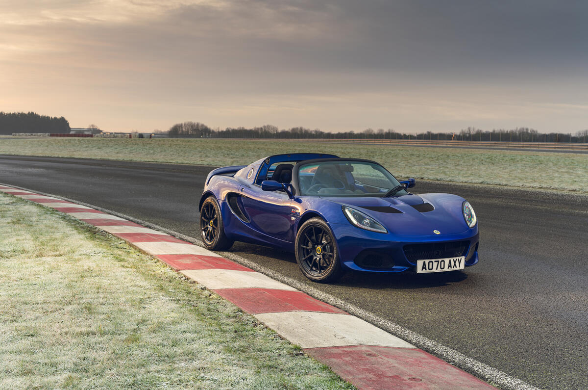 Lotus Elise Sport 240 Final Edition 02