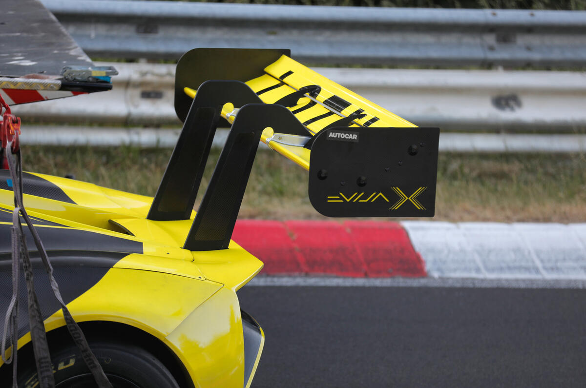 Lotus prototype rear spoiler