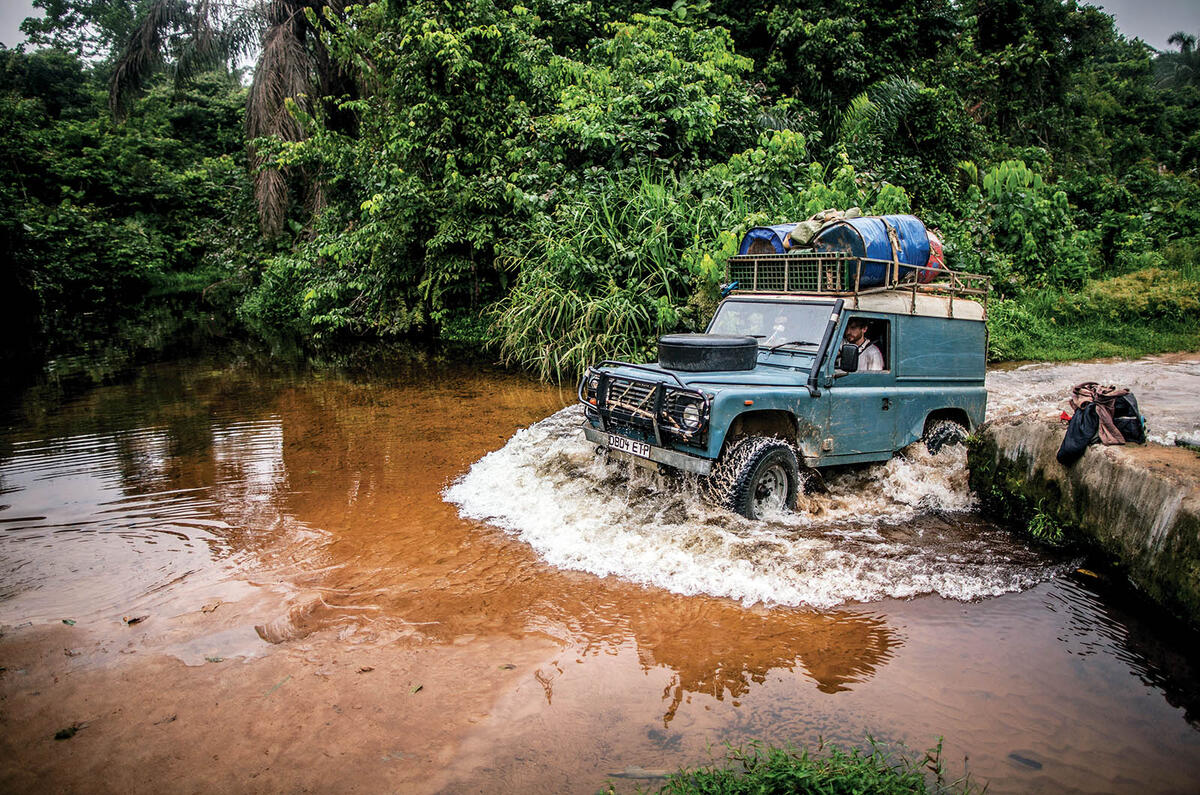 Land Rover Defender versus the Congo