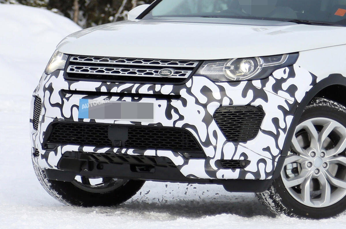 Hot Land Rover Discovery Sport