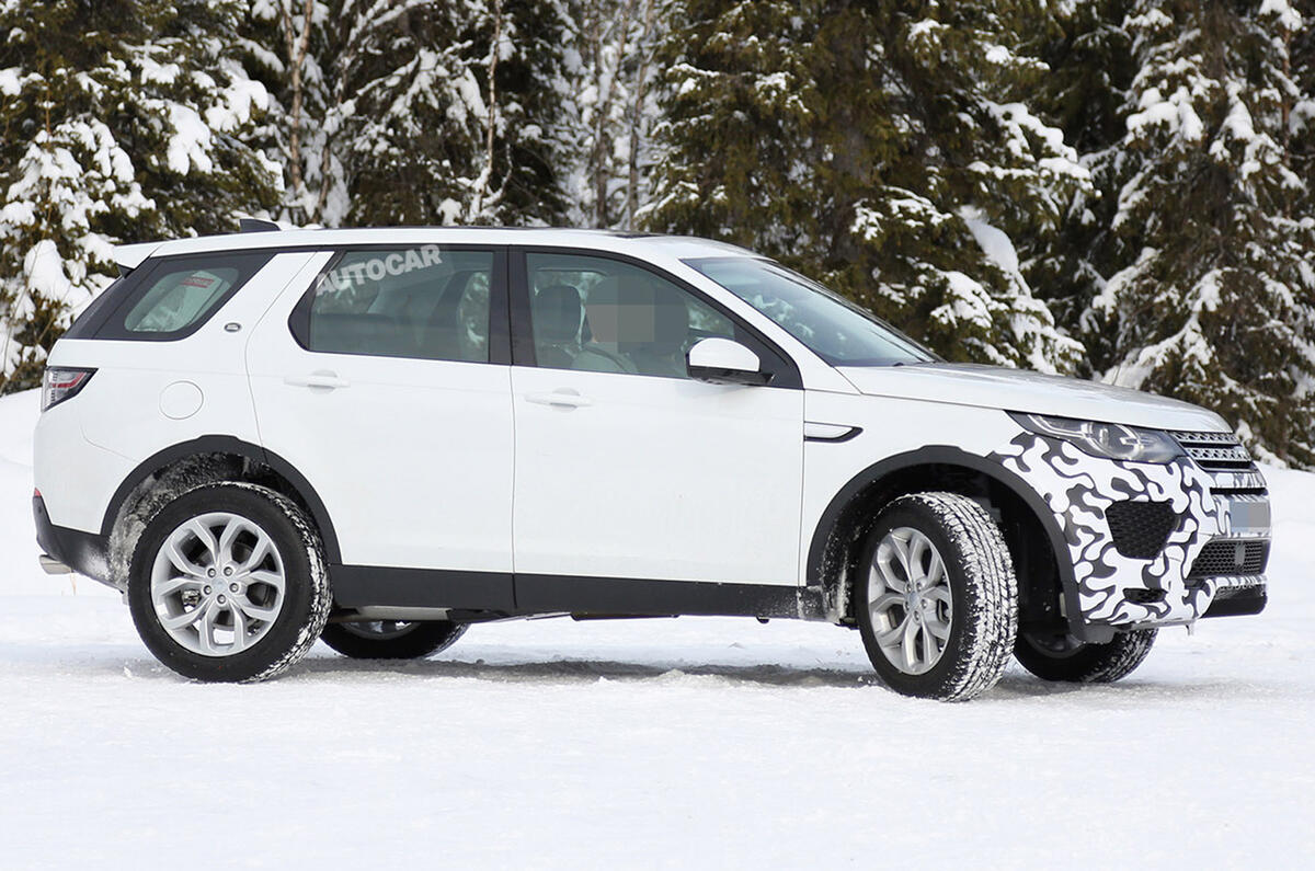 Hot Land Rover Discovery Sport