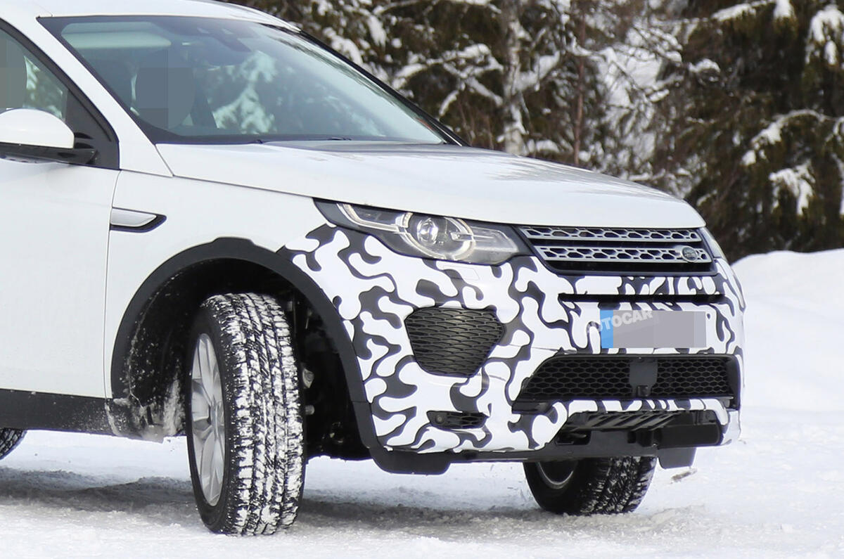 Hot Land Rover Discovery Sport