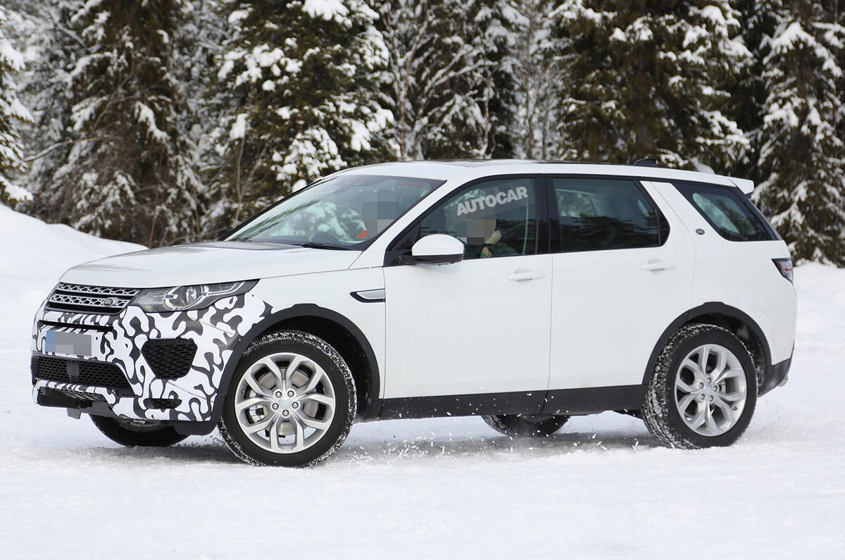 Hot Land Rover Discovery Sport
