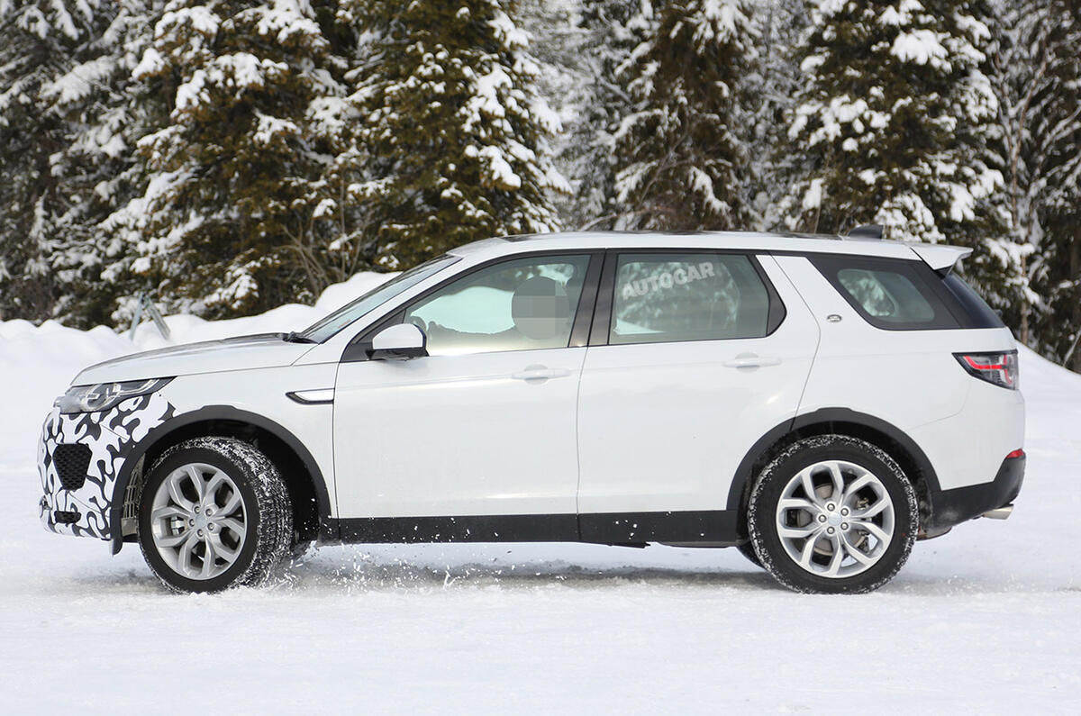 Hot Land Rover Discovery Sport