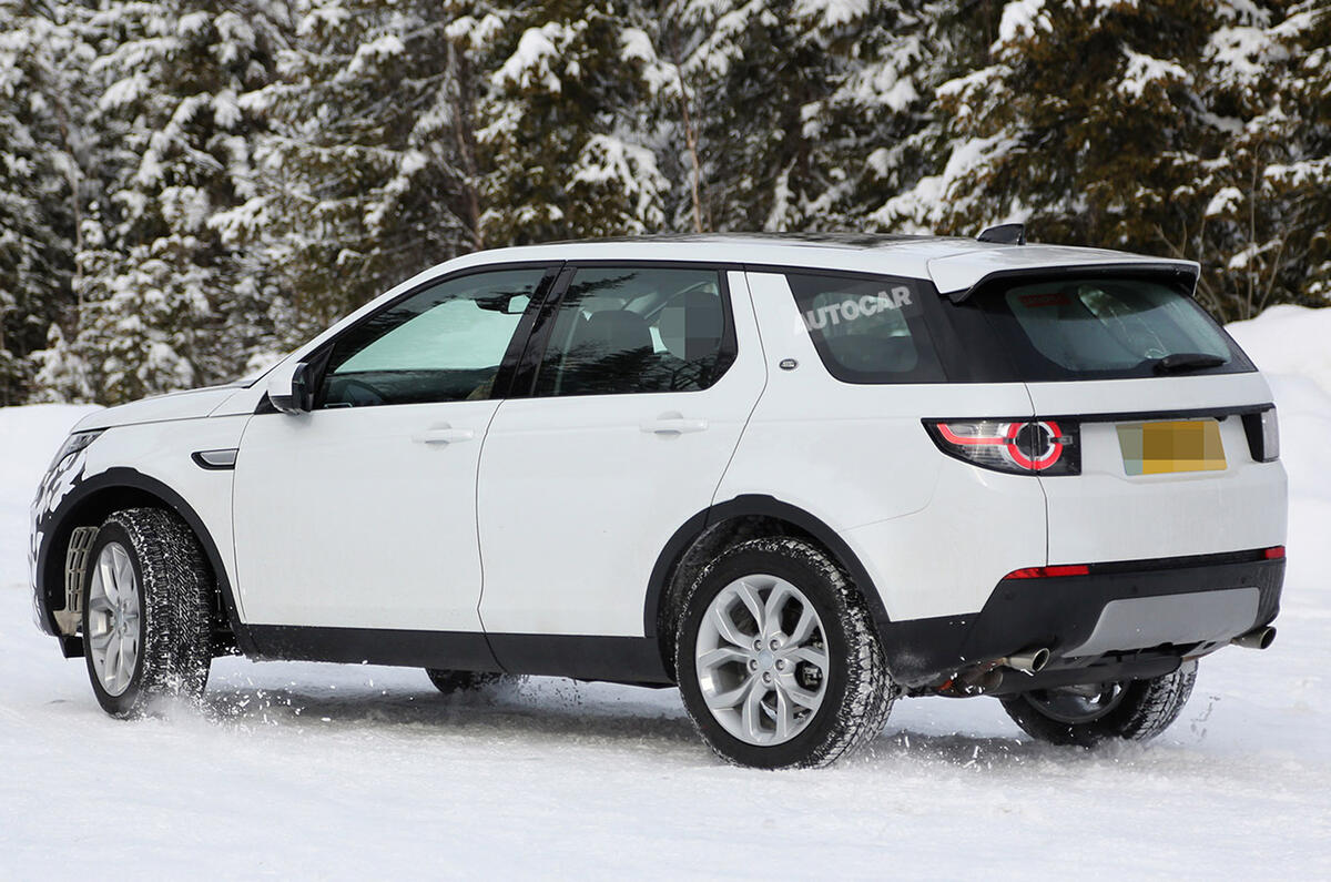 Hot Land Rover Discovery Sport