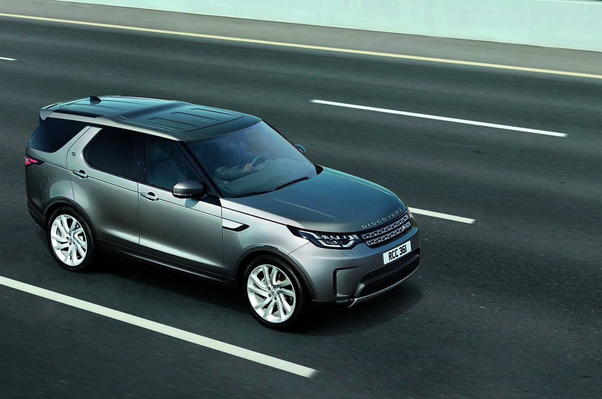 Land Rover Discovery Commercial 