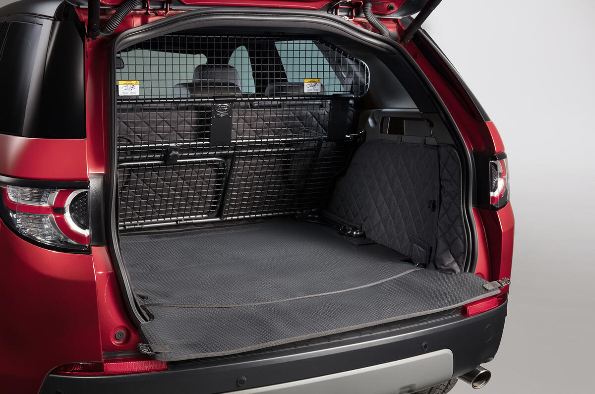 Land Rover Pet Packs revealed as official accessories
