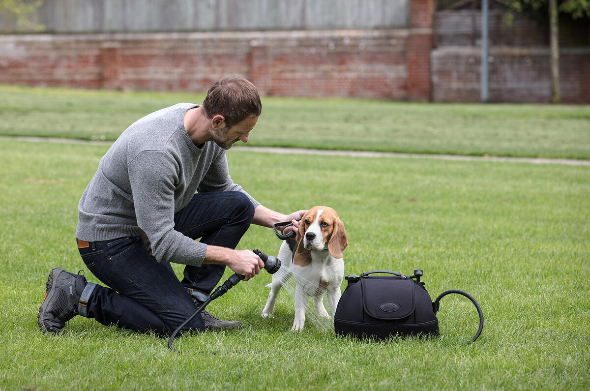 Land Rover Pet Packs revealed as official accessories