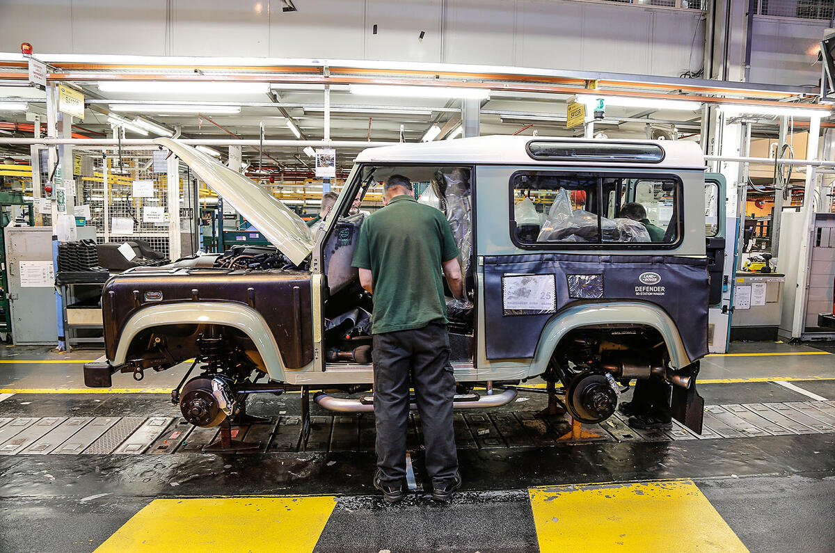 Land Rover Defender