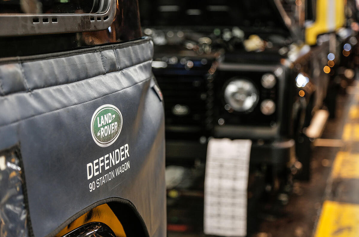 Land Rover Defender