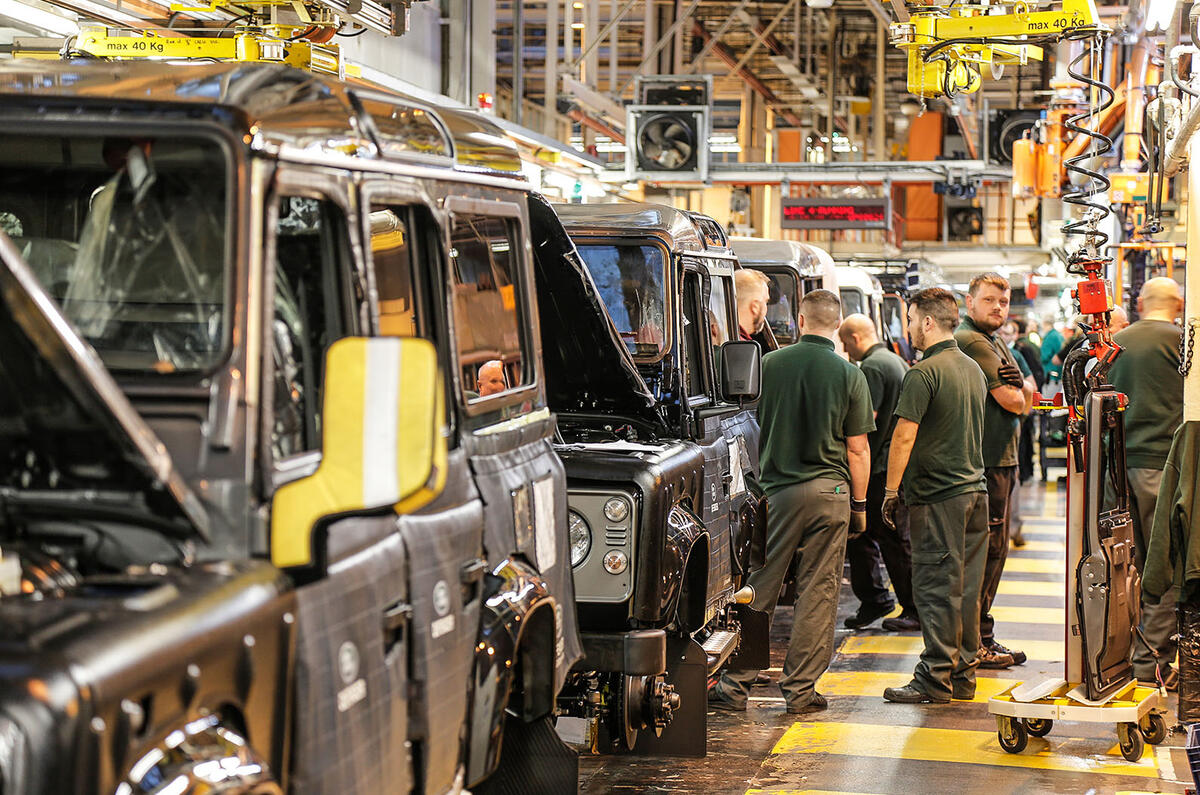 Land Rover Defender