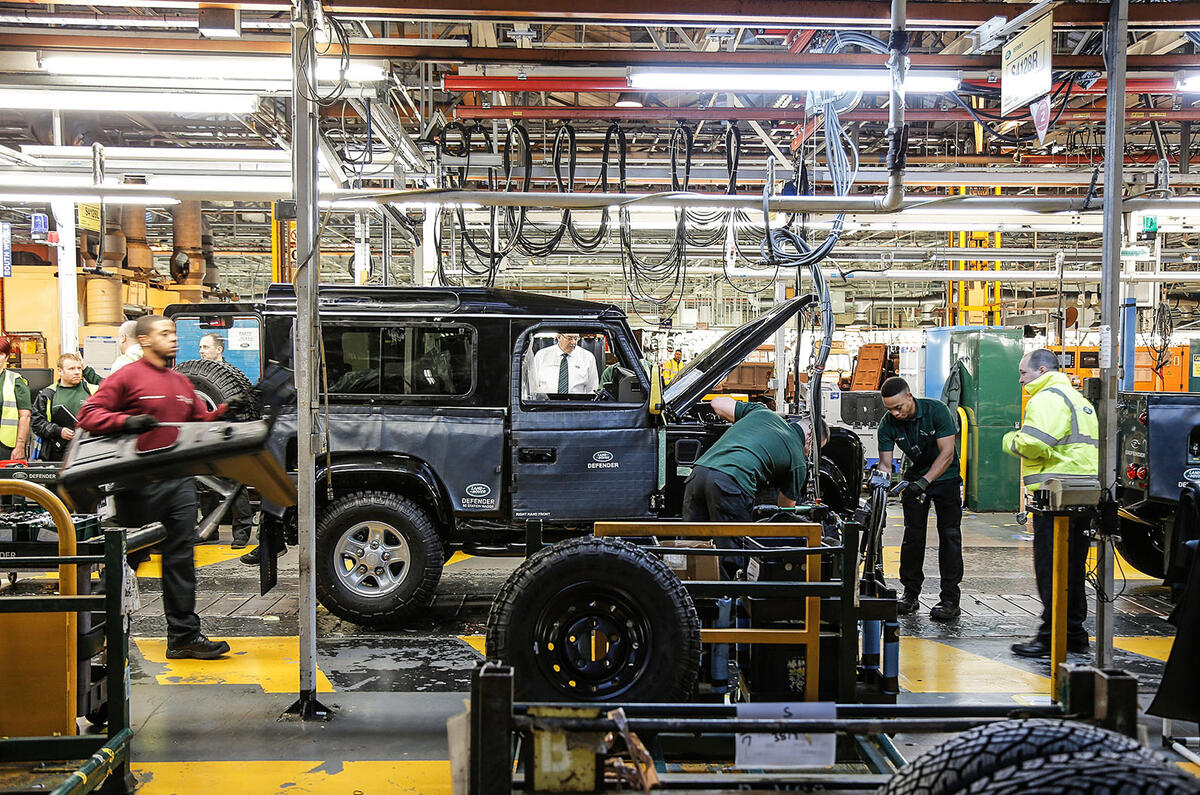 Land Rover Defender