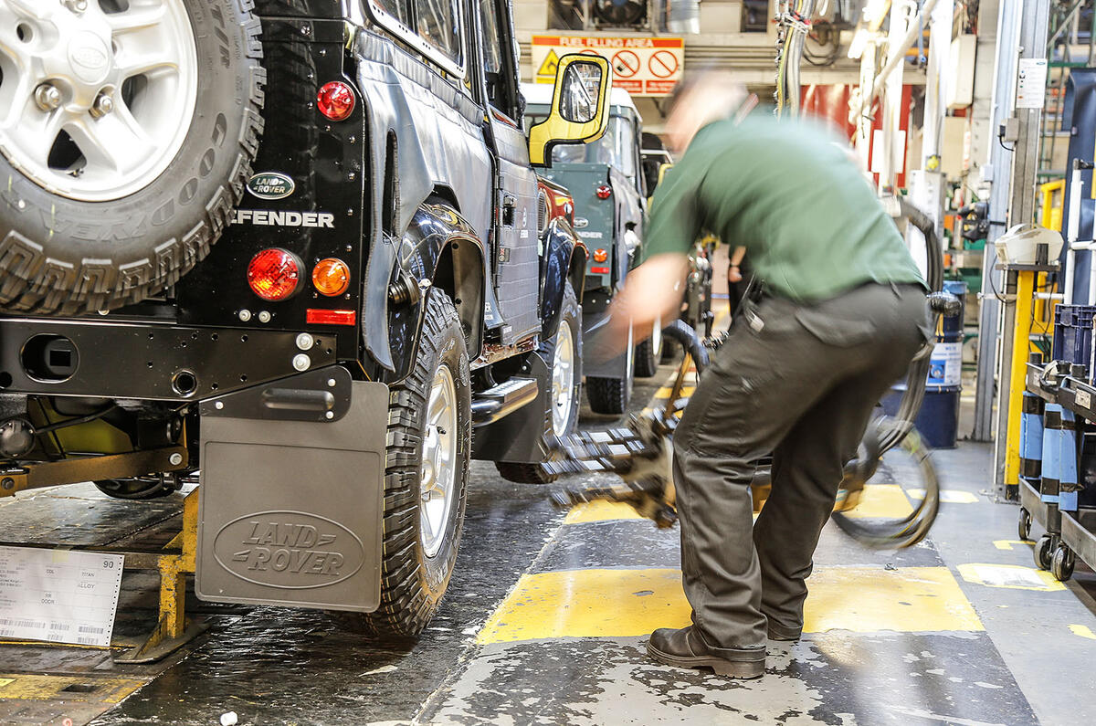 Land Rover Defender
