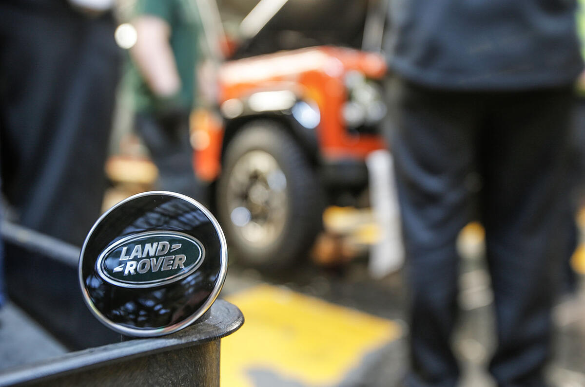 Land Rover Defender