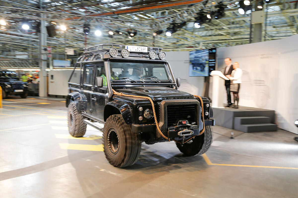 Land Rover Defender production ends
