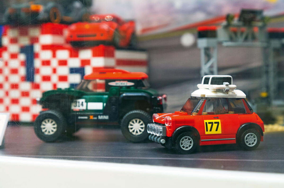 10-millionth Mini to Lego House 10-millionth Mini to Lego House