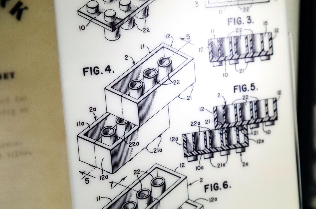 10-millionth Mini to Lego House 10-millionth Mini to Lego House