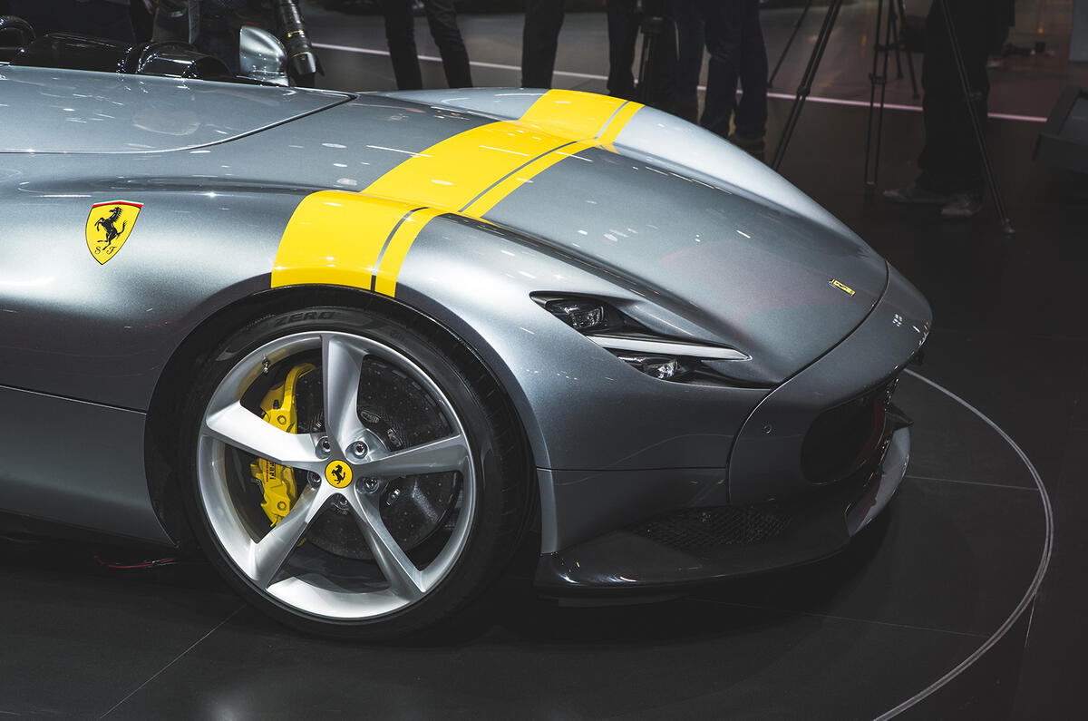 Ferrari showcases Monza SP1 and SP2 speedsters in Paris