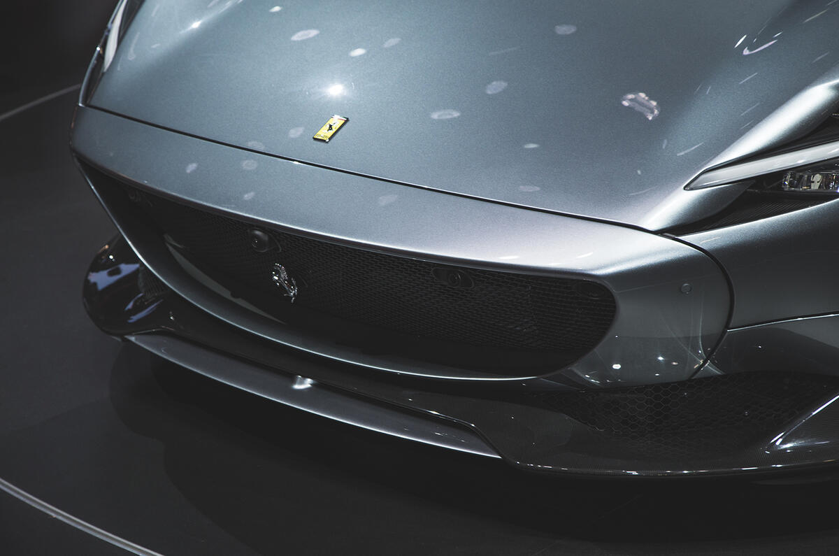 Ferrari showcases Monza SP1 and SP2 speedsters in Paris