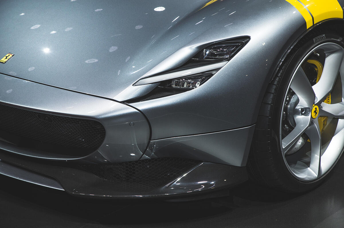 Ferrari showcases Monza SP1 and SP2 speedsters in Paris