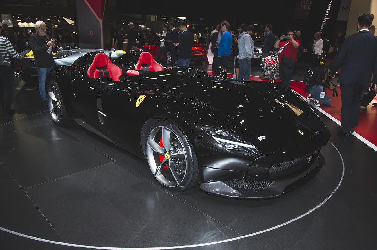 Ferrari showcases Monza SP1 and SP2 speedsters in Paris