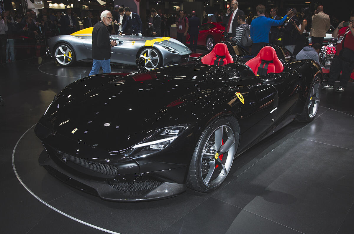 Ferrari showcases Monza SP1 and SP2 speedsters in Paris