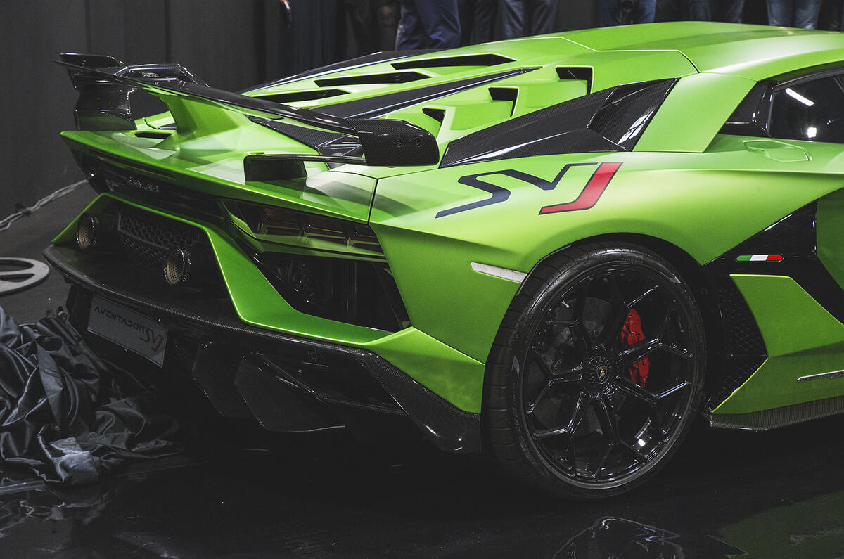 759bhp Lamborghini Aventador SVJ shown in Paris