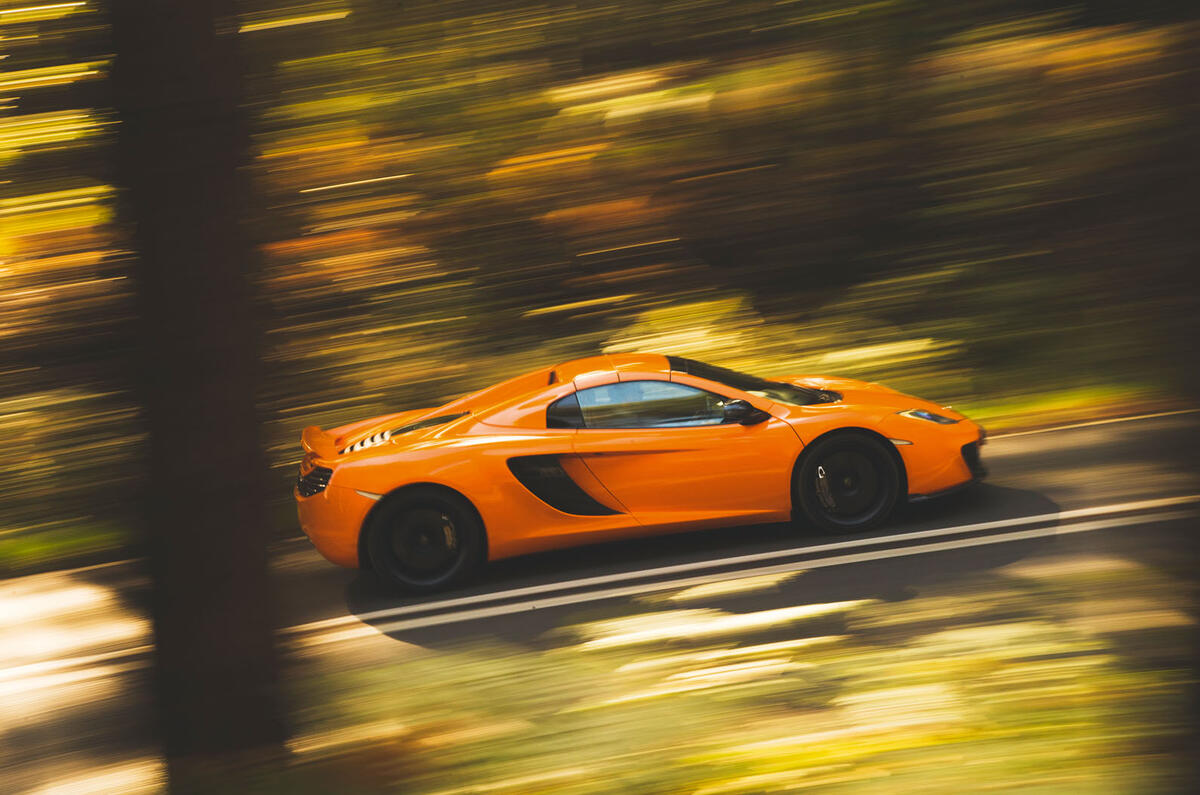 2011 McLaren MP4-12C 2011 McLaren MP4-12C