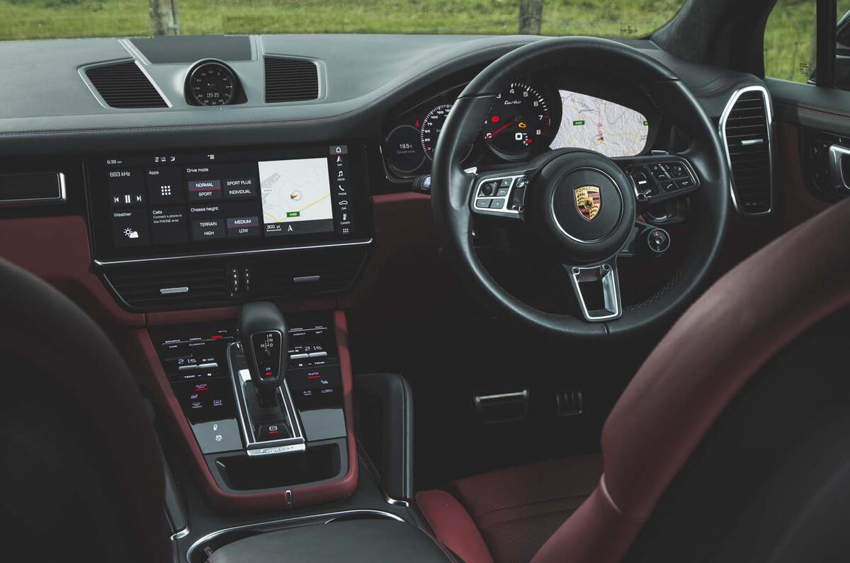 Porsche Cayenne Turbo vs Range Rover Sport SVR