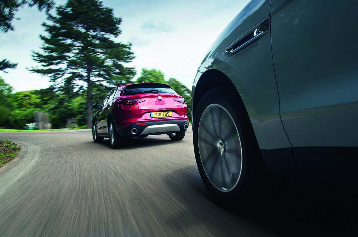 Alfa Romeo Stelvio vs Jaguar F-Pace