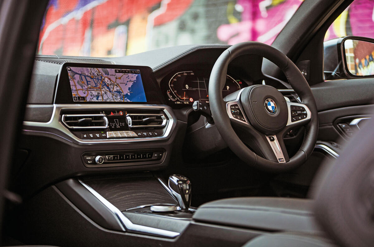 2019 Tesla Model 3 vs new BMW 3 Series