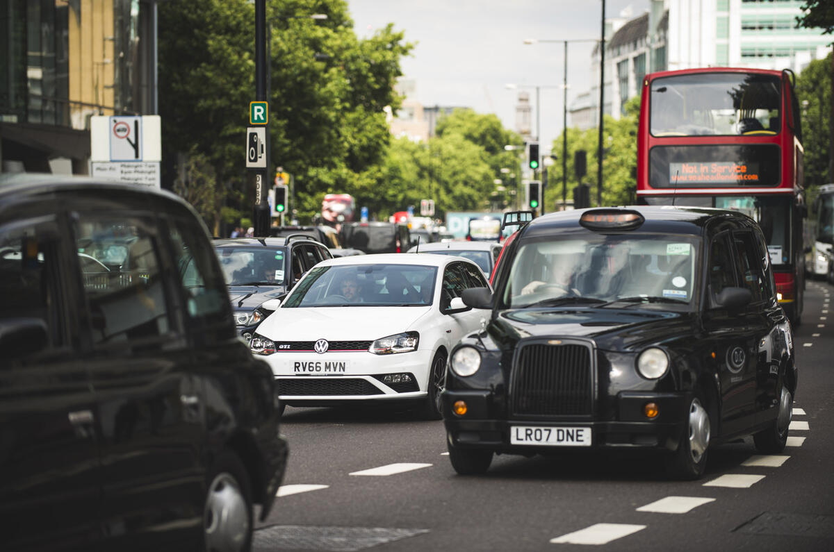 Uber London to lose operating licence due to TfL concerns